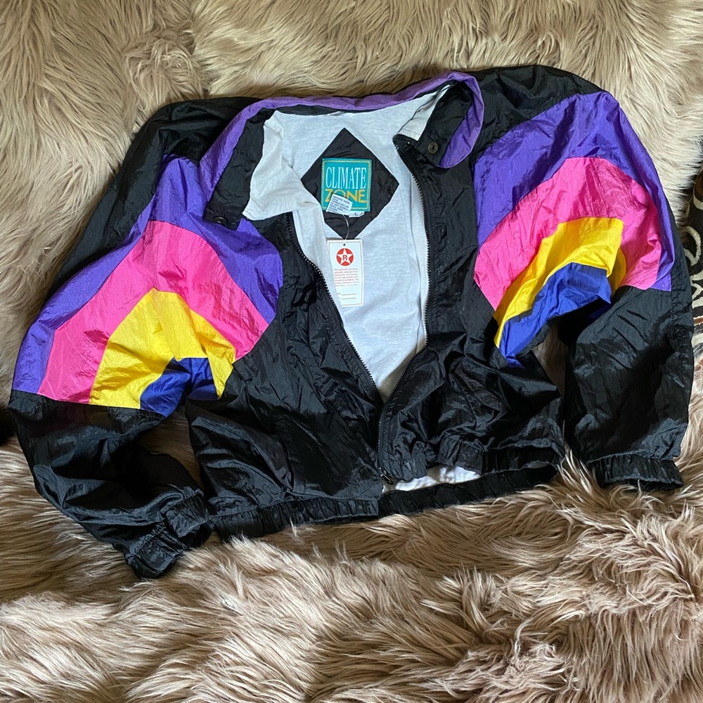 vintage windbreaker zip up